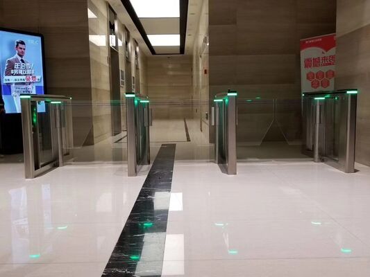 Buen precio Torniquete bidireccional de la puerta de oscilación del control de acceso SUS304 en línea